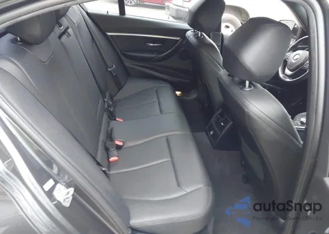 2018 BMW 330I z USA, uszkodzony, nr VIN WBA8B9C5XJEE81727